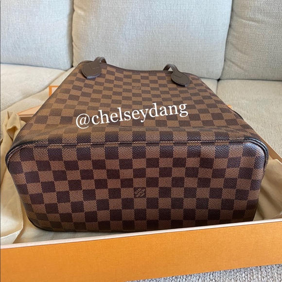 Louis Vuitton Neverfull MM Cherry Damier Ebene - Picture 2 of 13